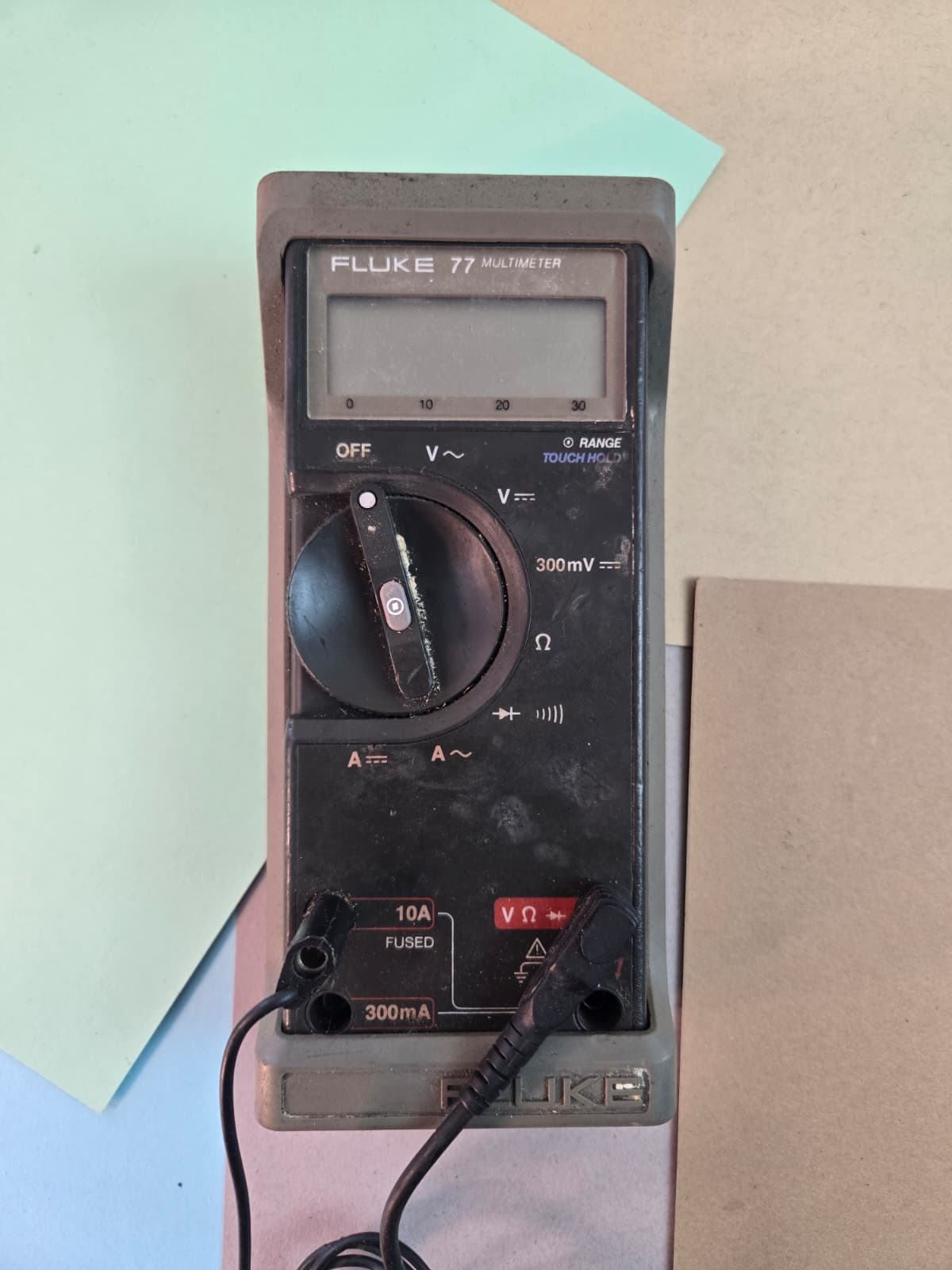 Fluke 77 Digital Multimeter with Holster and Leads
