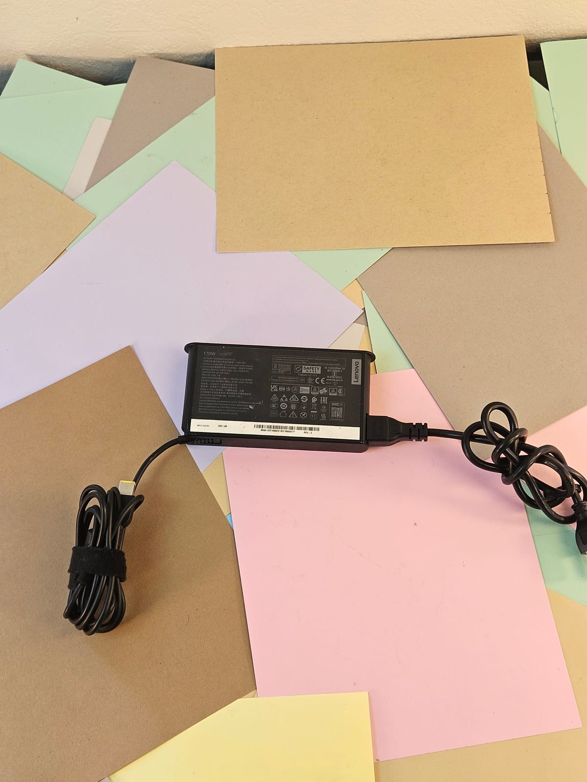Lenovo 170W AC Adapter ADL170SDC3A 20V 8.5A
