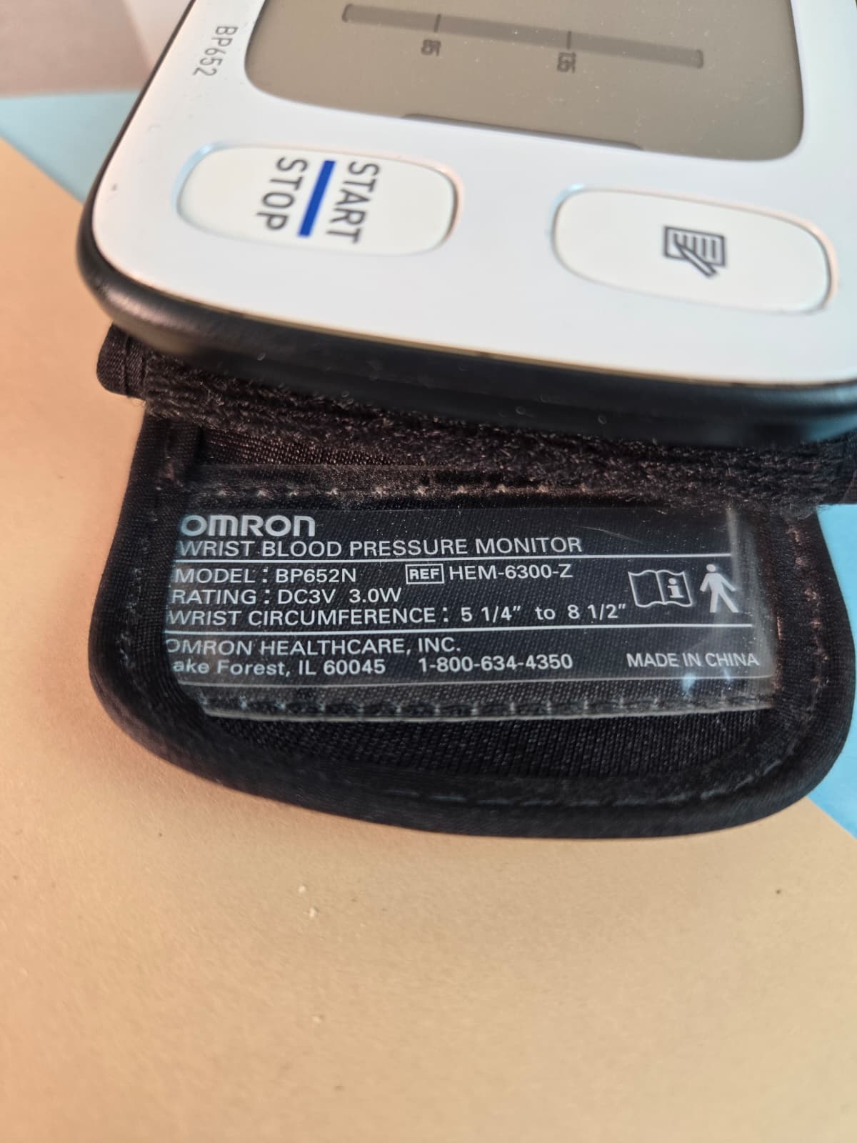 Omron BP652N 7 Series Wrist Blood Pressure Monitor